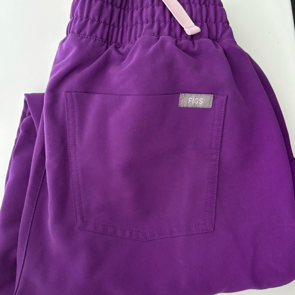 Figs Violet Scrub Top and Jogger Set